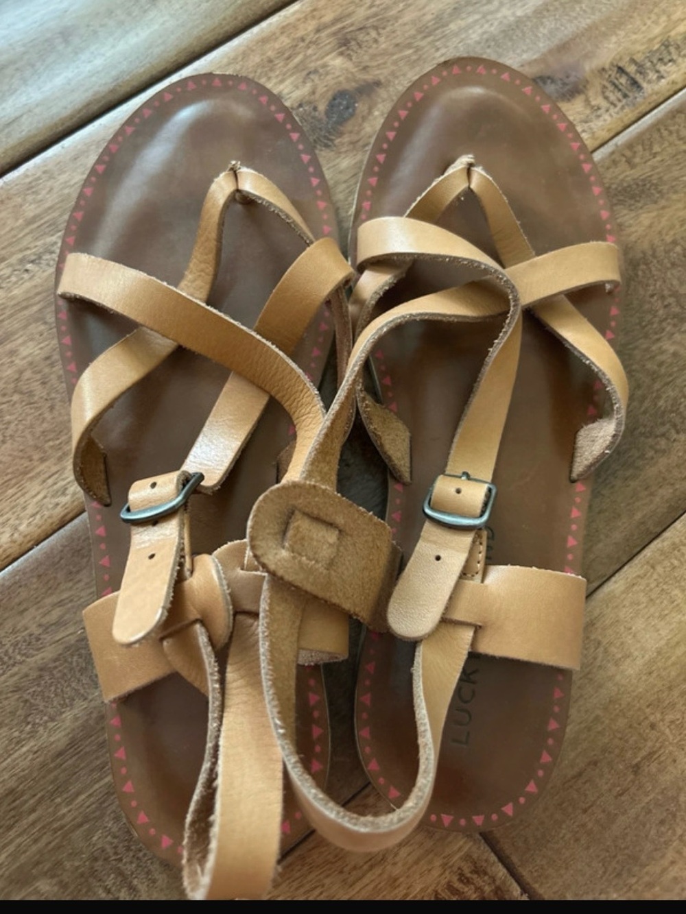 7.5M Lucky Brand Leather Sandals